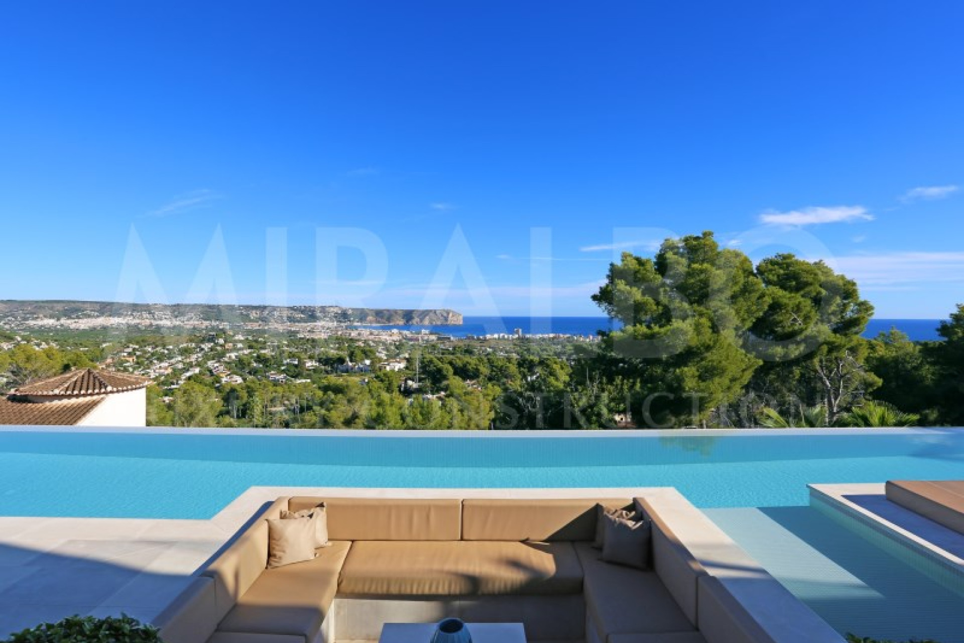 Bestaande woningen - Villa - Jávea / Xàbia - La Granadella  - Costa Nova
