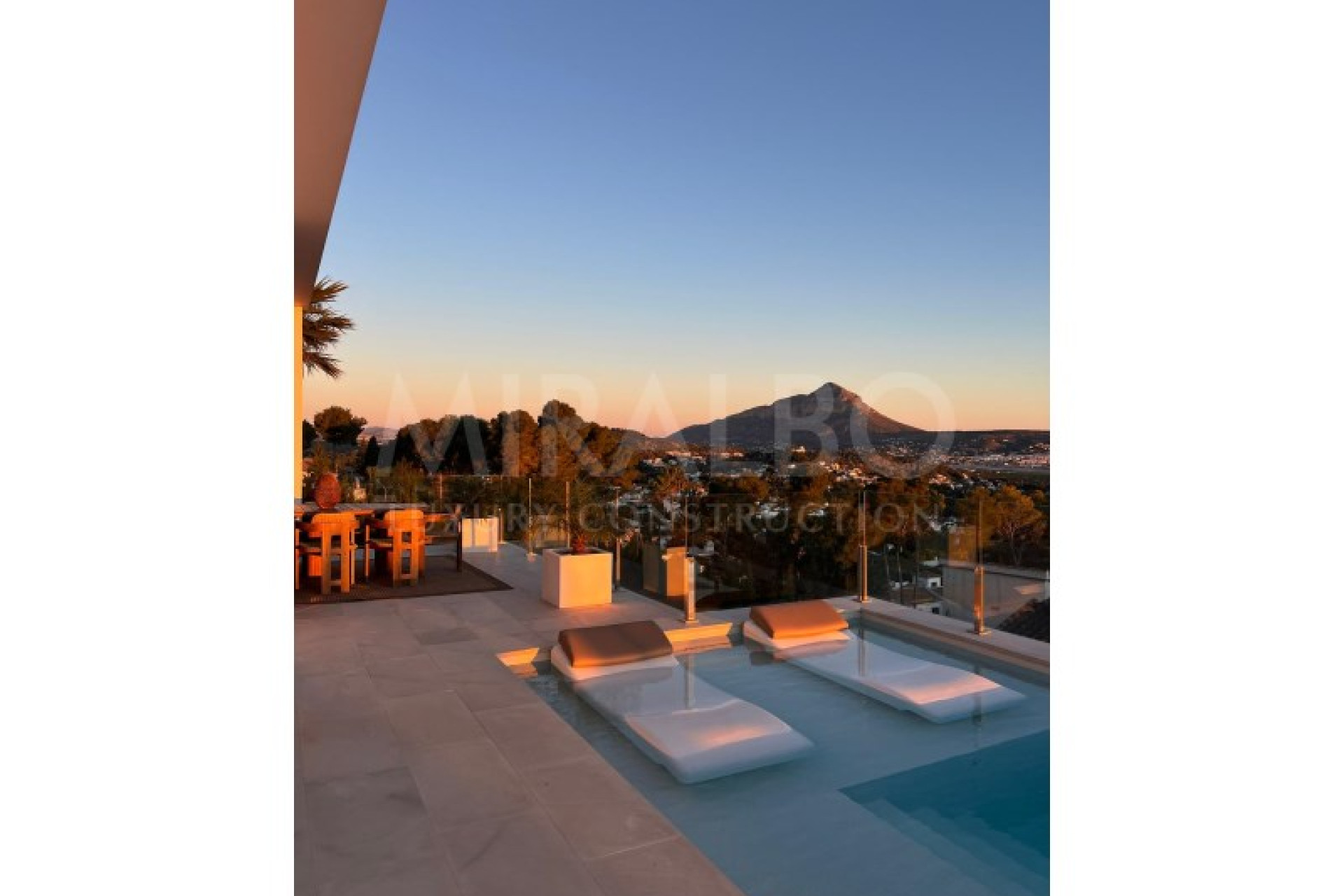 Bestaande woningen - Villa - Jávea / Xàbia - La Granadella  - Costa Nova