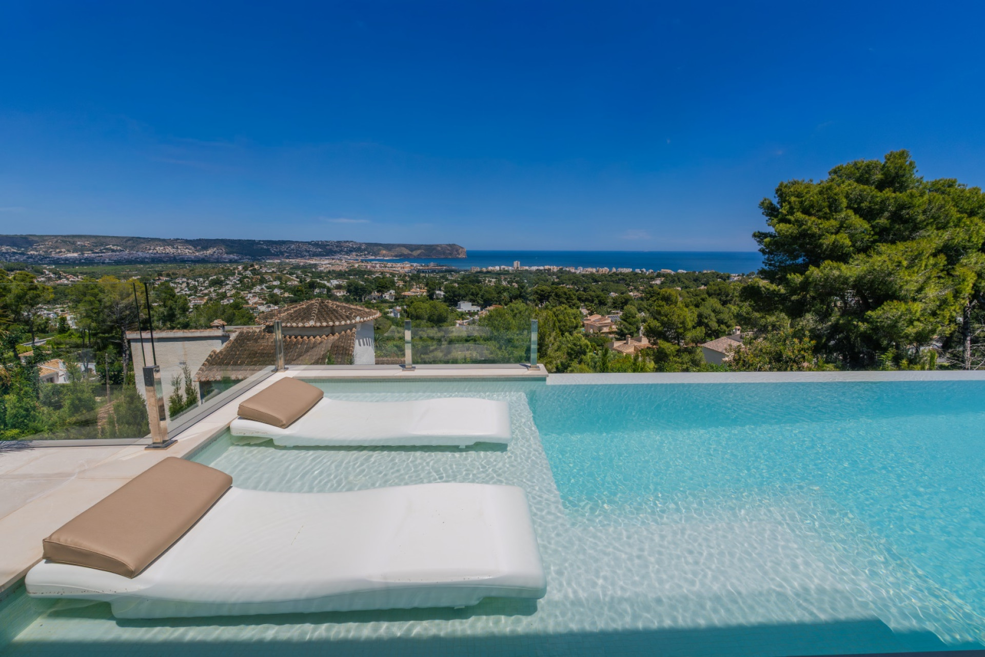 Bestaande woningen - Villa - Jávea / Xàbia - La Granadella  - Costa Nova