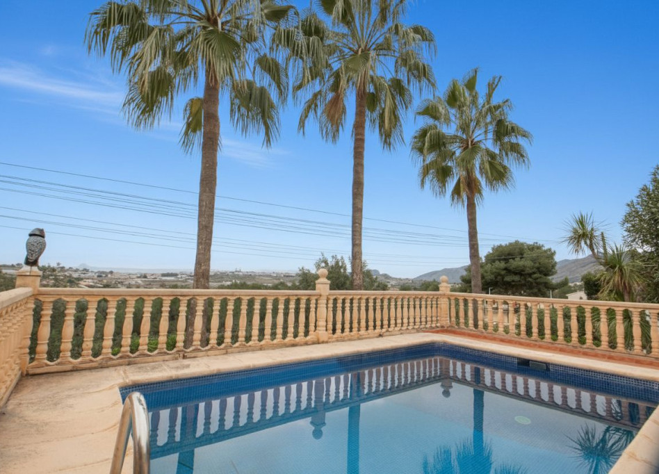 Bestaande woningen - Villa - Senija