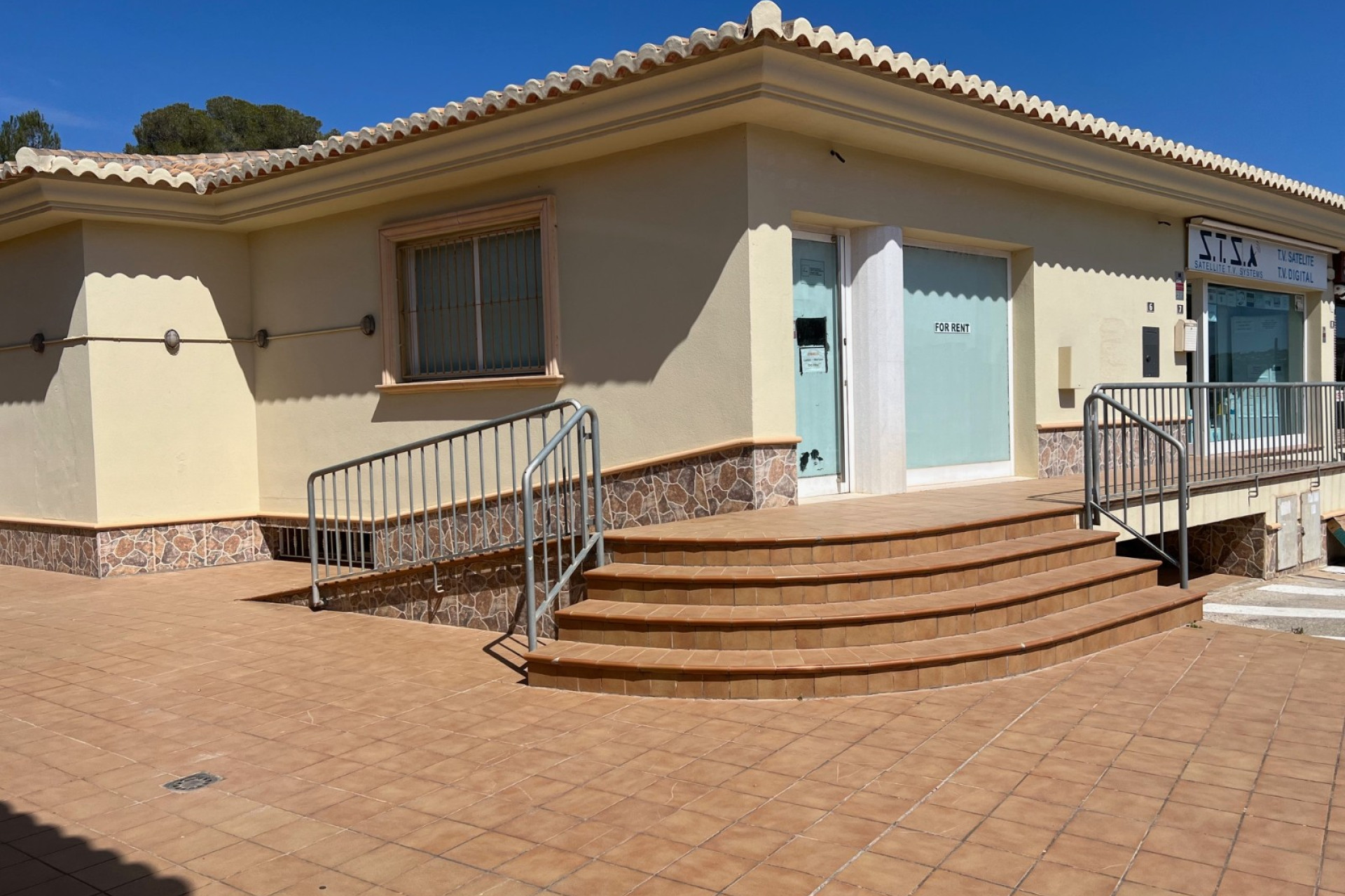  - Commercial Premises - Moraira - Solpark