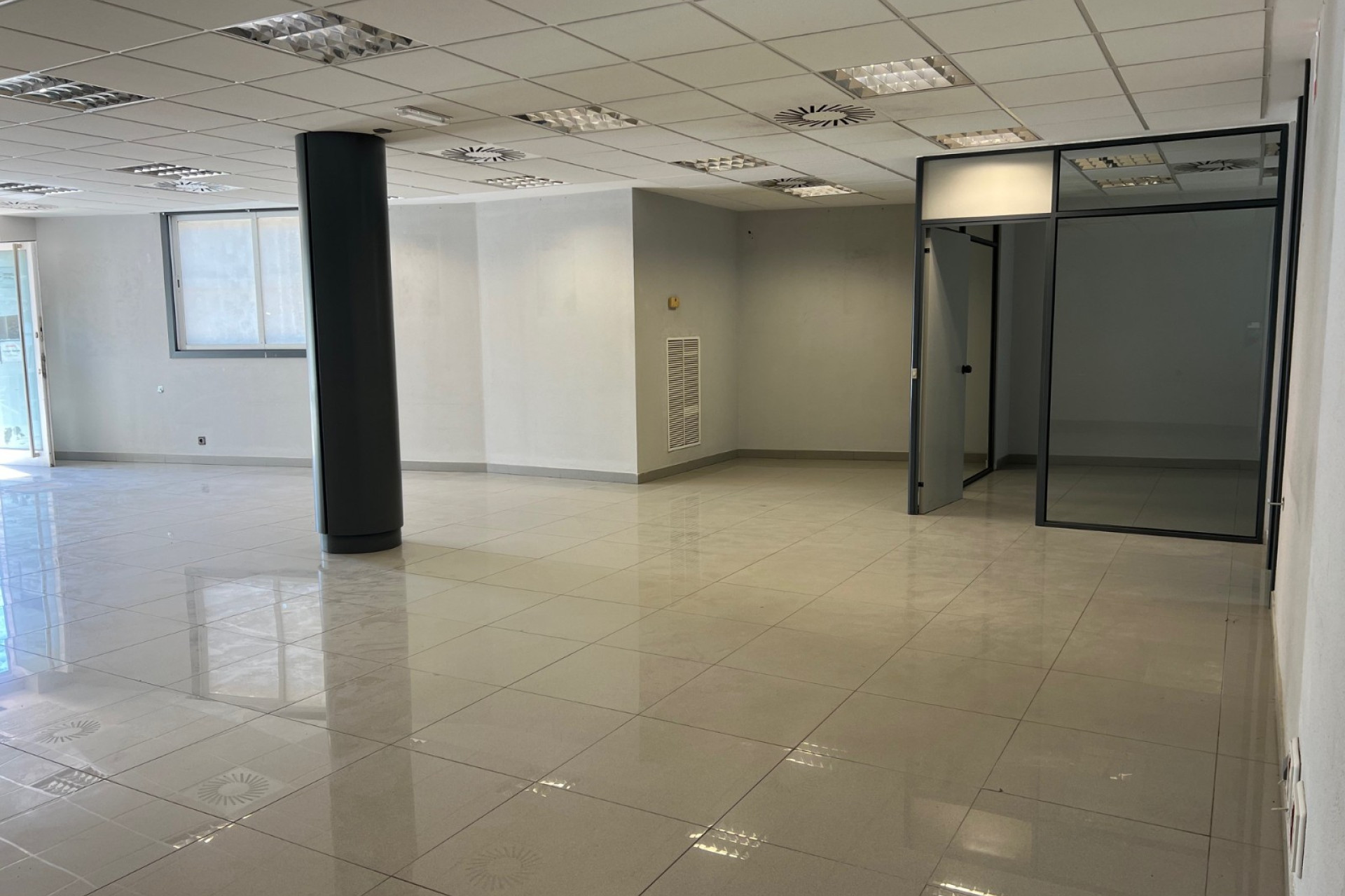  - Local comercial - Moraira - Solpark