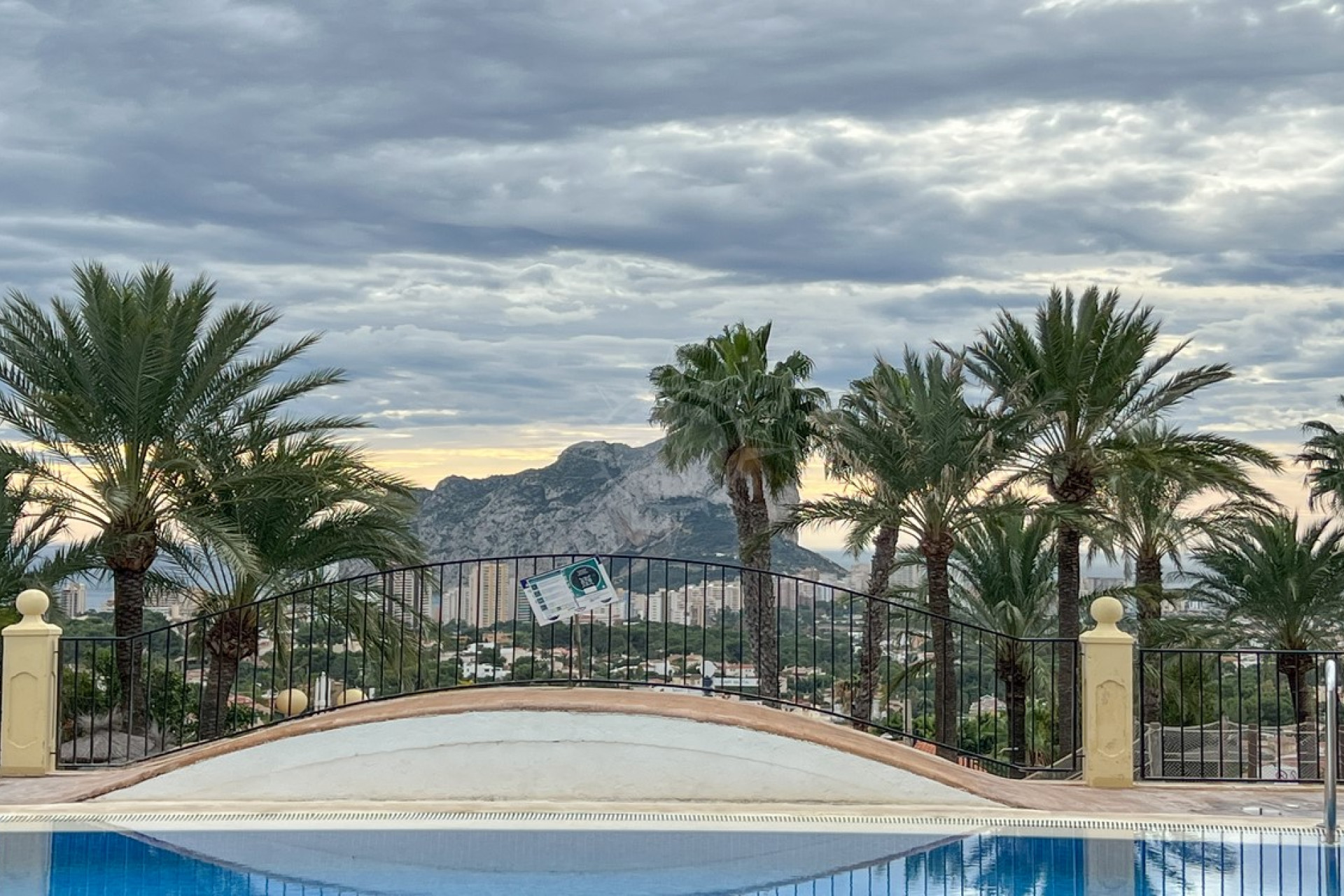 Resale - Apartment - Calpe