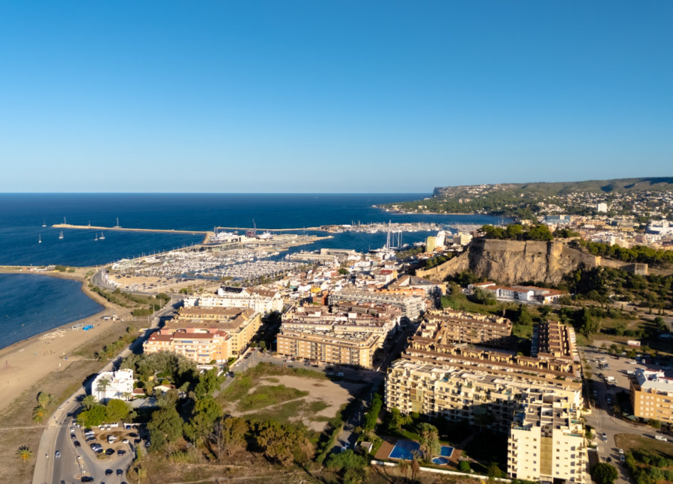 Resale - Apartment - Denia - Centro