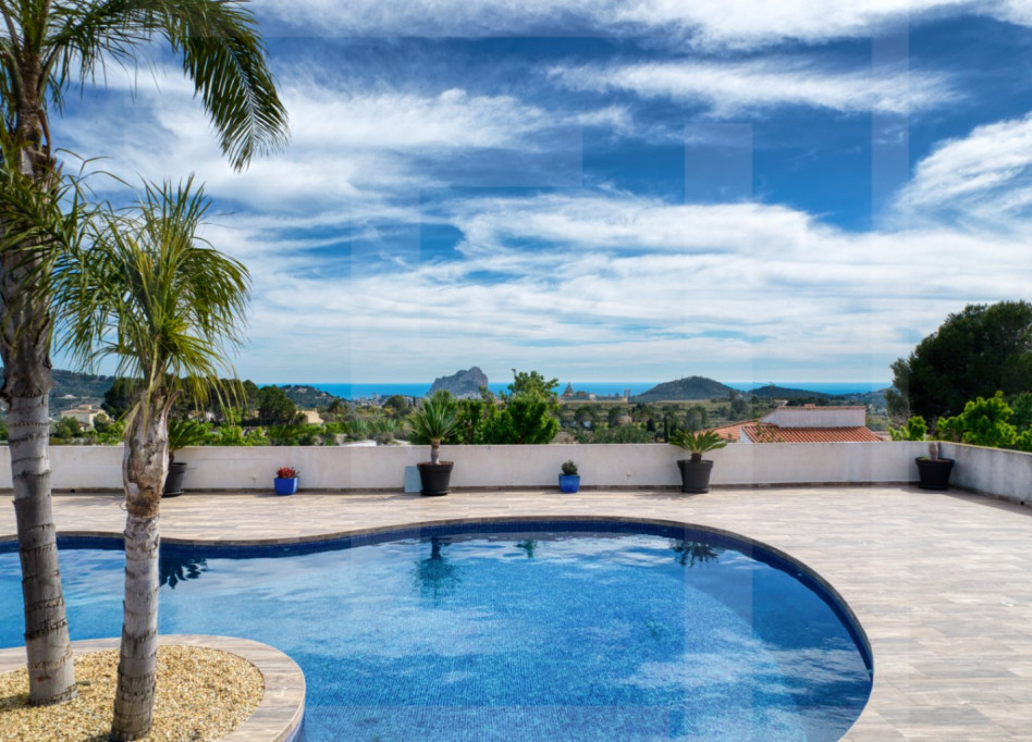 Resale - Country House / Finca - Benissa