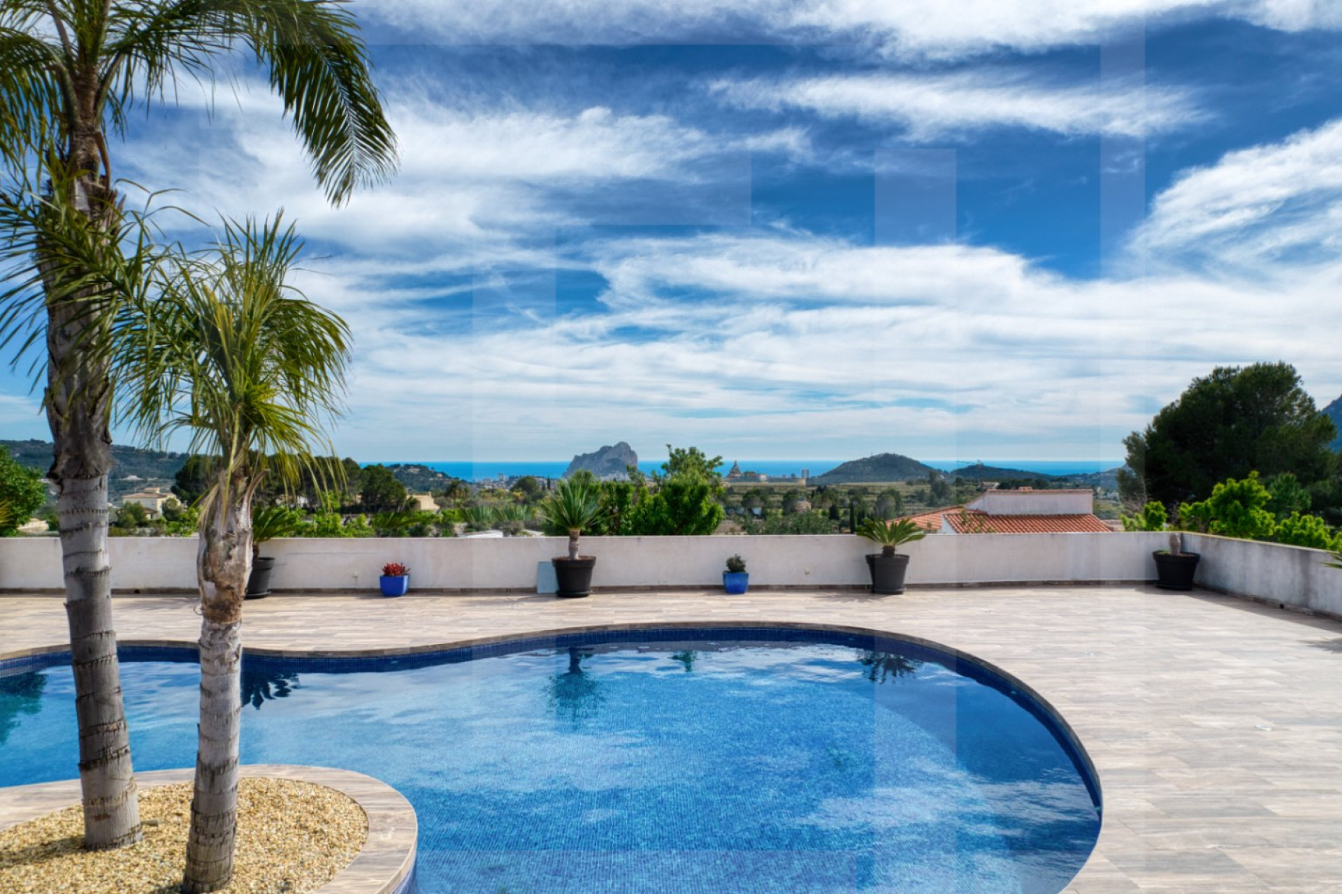 Resale - Country House / Finca - Benissa