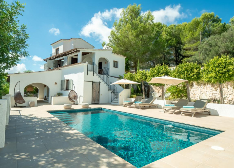 Resale - Country House / Finca - Benissa