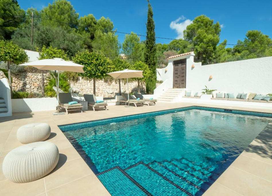 Resale - Country House / Finca - Benissa