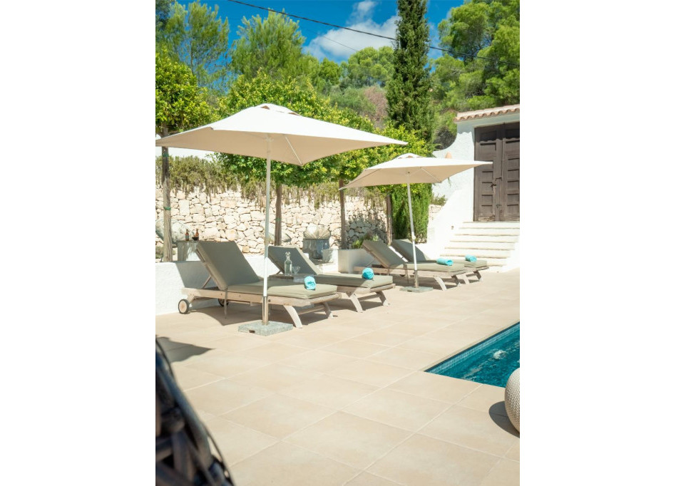 Resale - Country House / Finca - Benissa