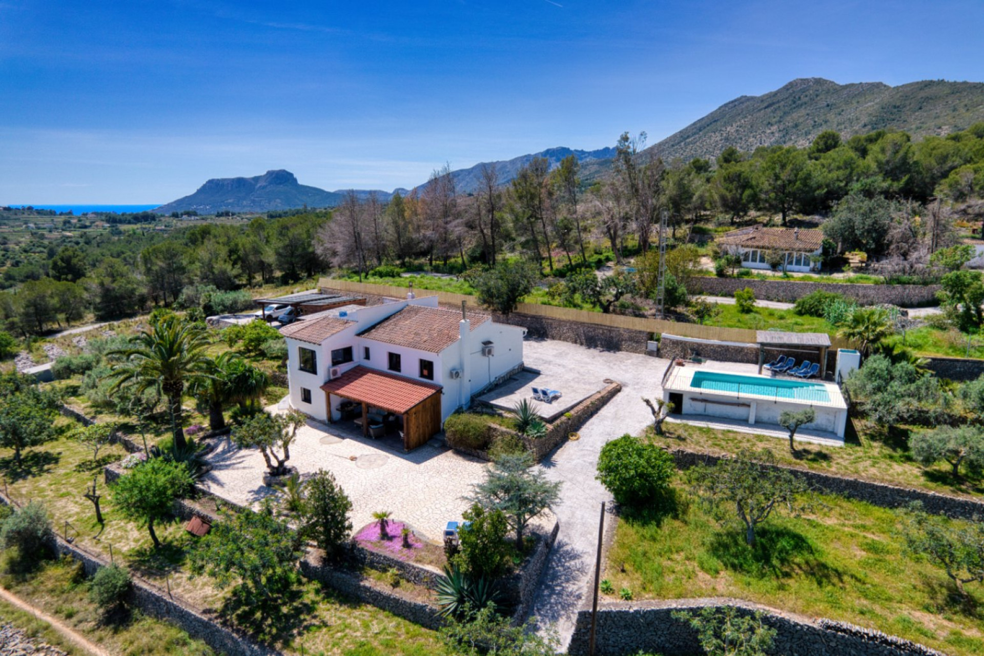 Resale - Country House / Finca - Benissa