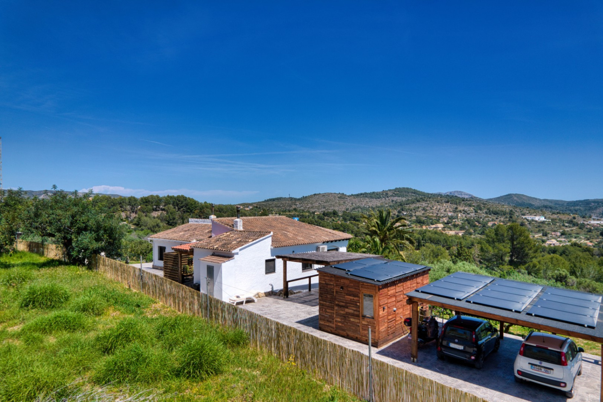 Resale - Country House / Finca - Benissa