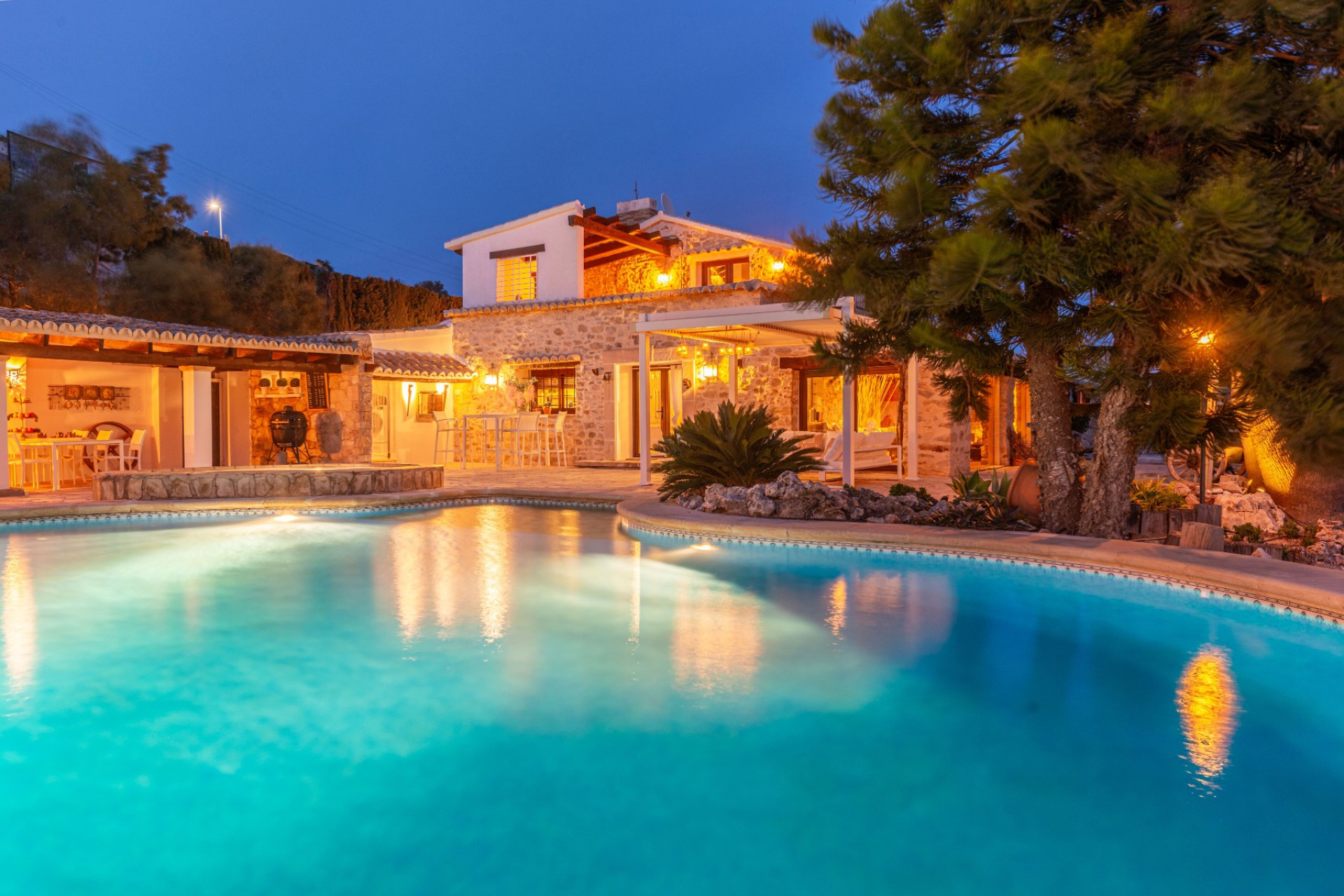 Resale - Country House / Finca - Moraira - Fanadix