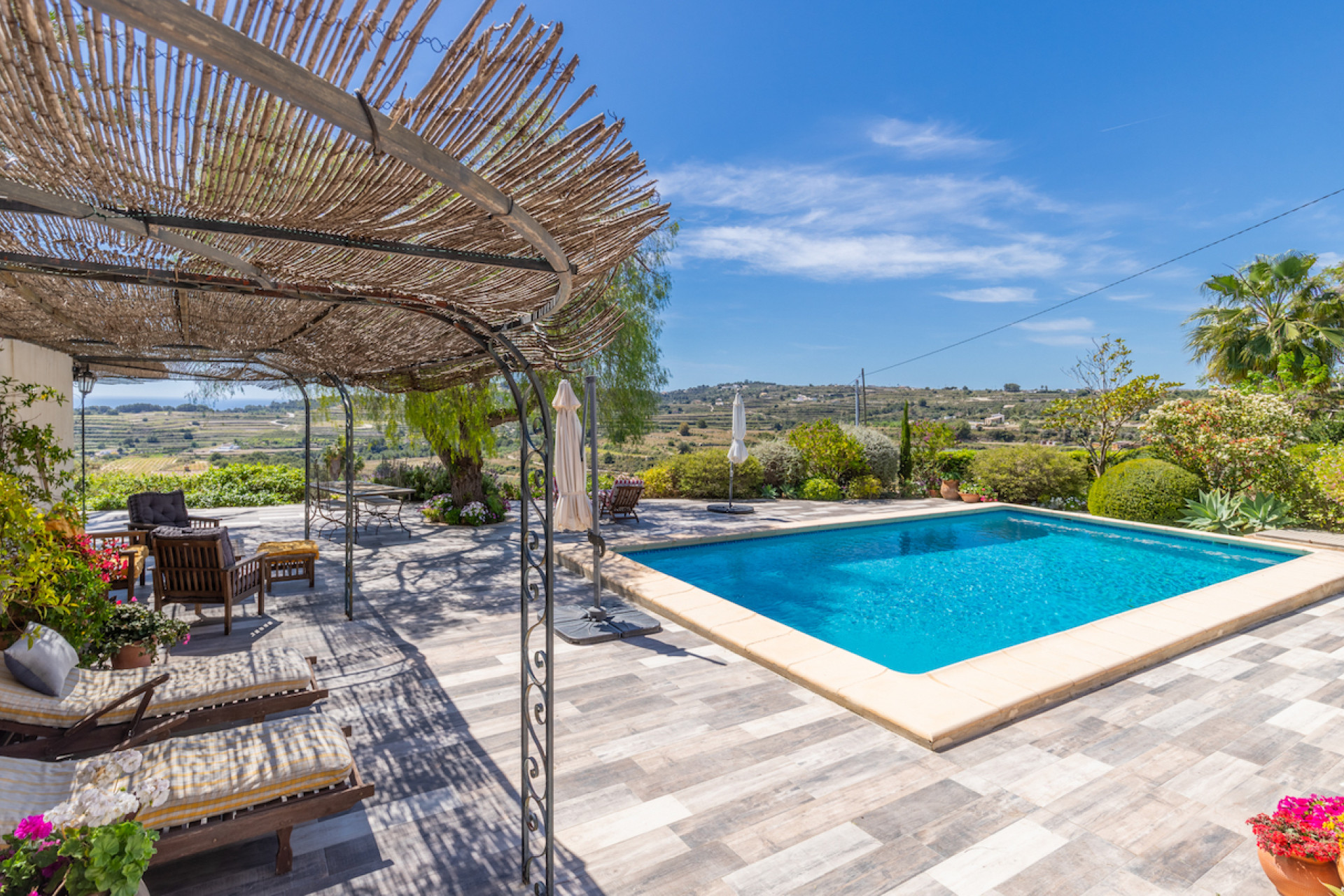 Resale - Country House / Finca - Teulada - Campo