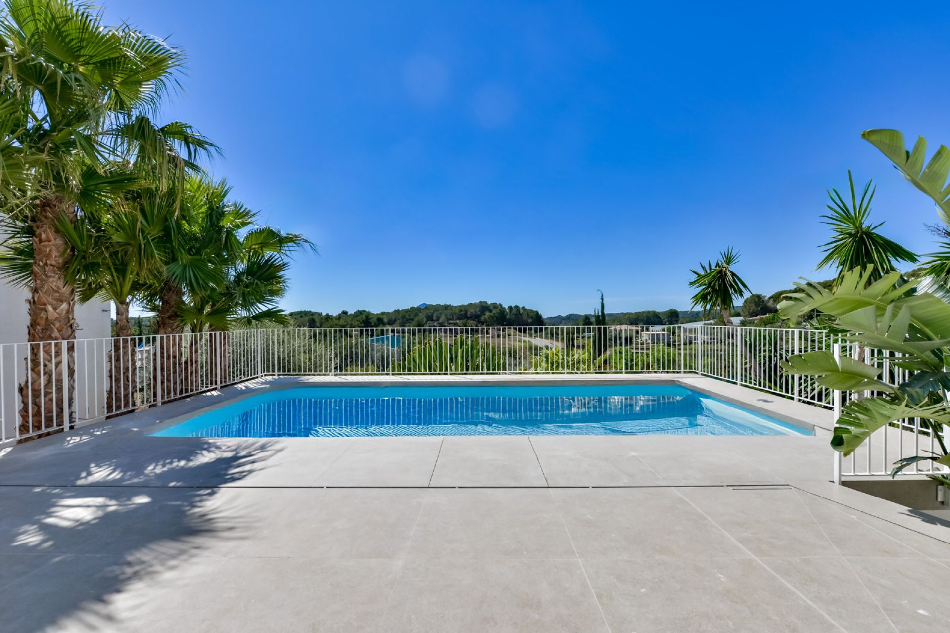 Resale - Villa - Altea