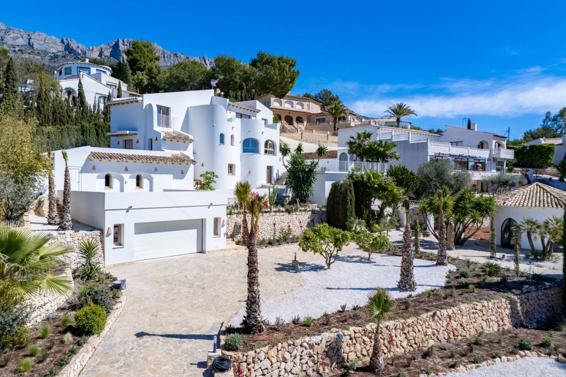 Resale - Villa - Altea
