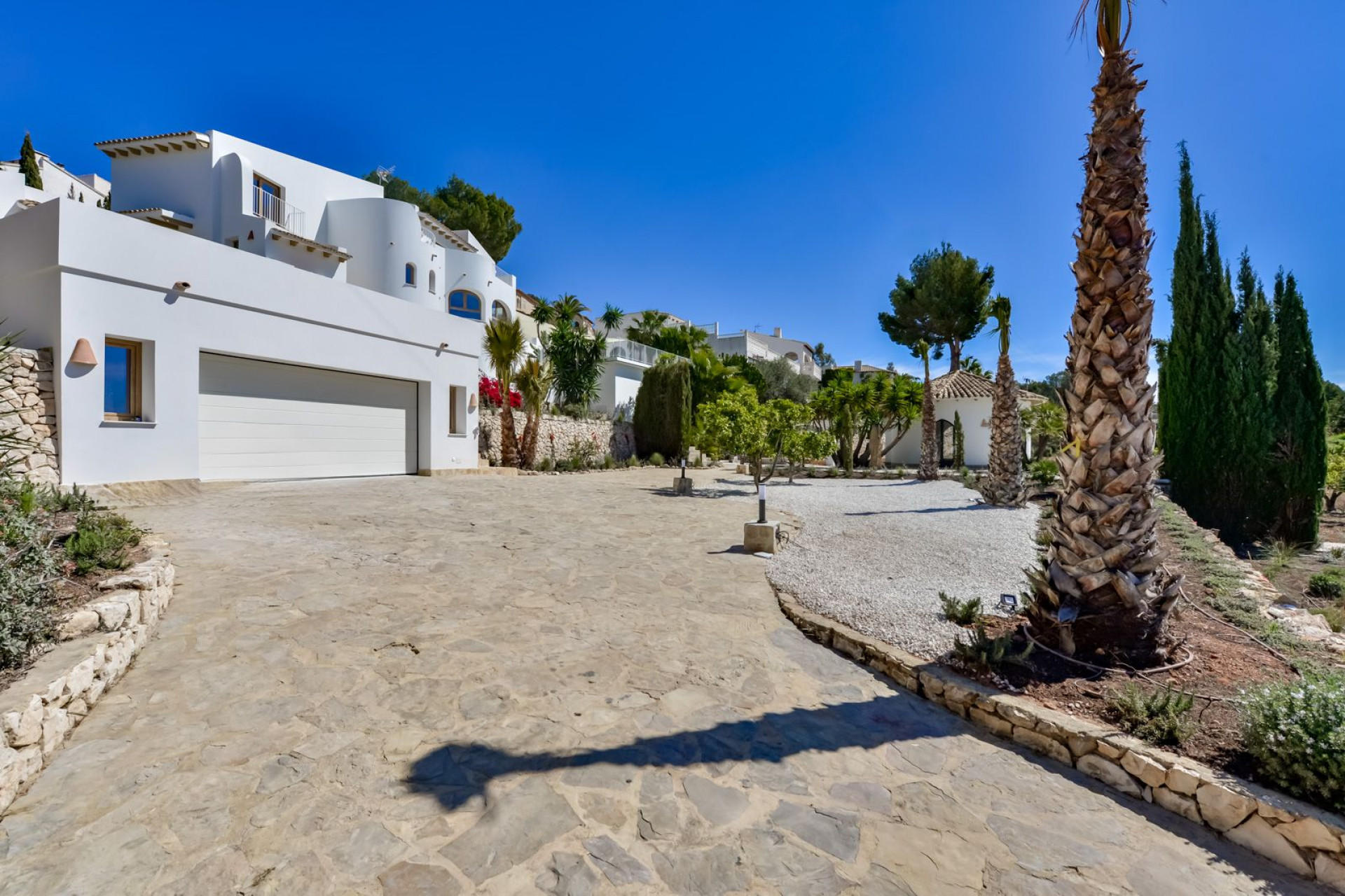 Resale - Villa - Altea