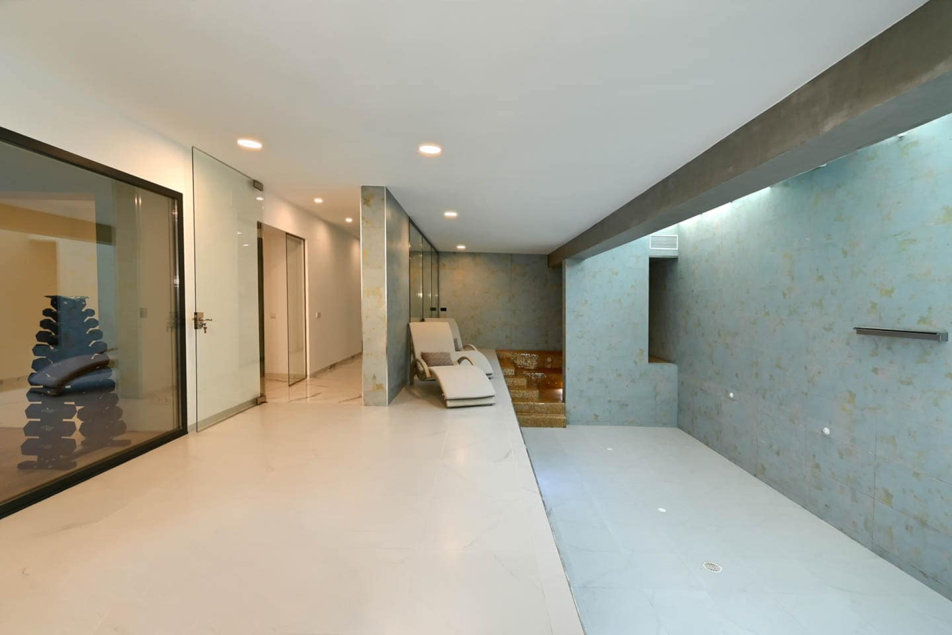 Resale - Villa - Altea