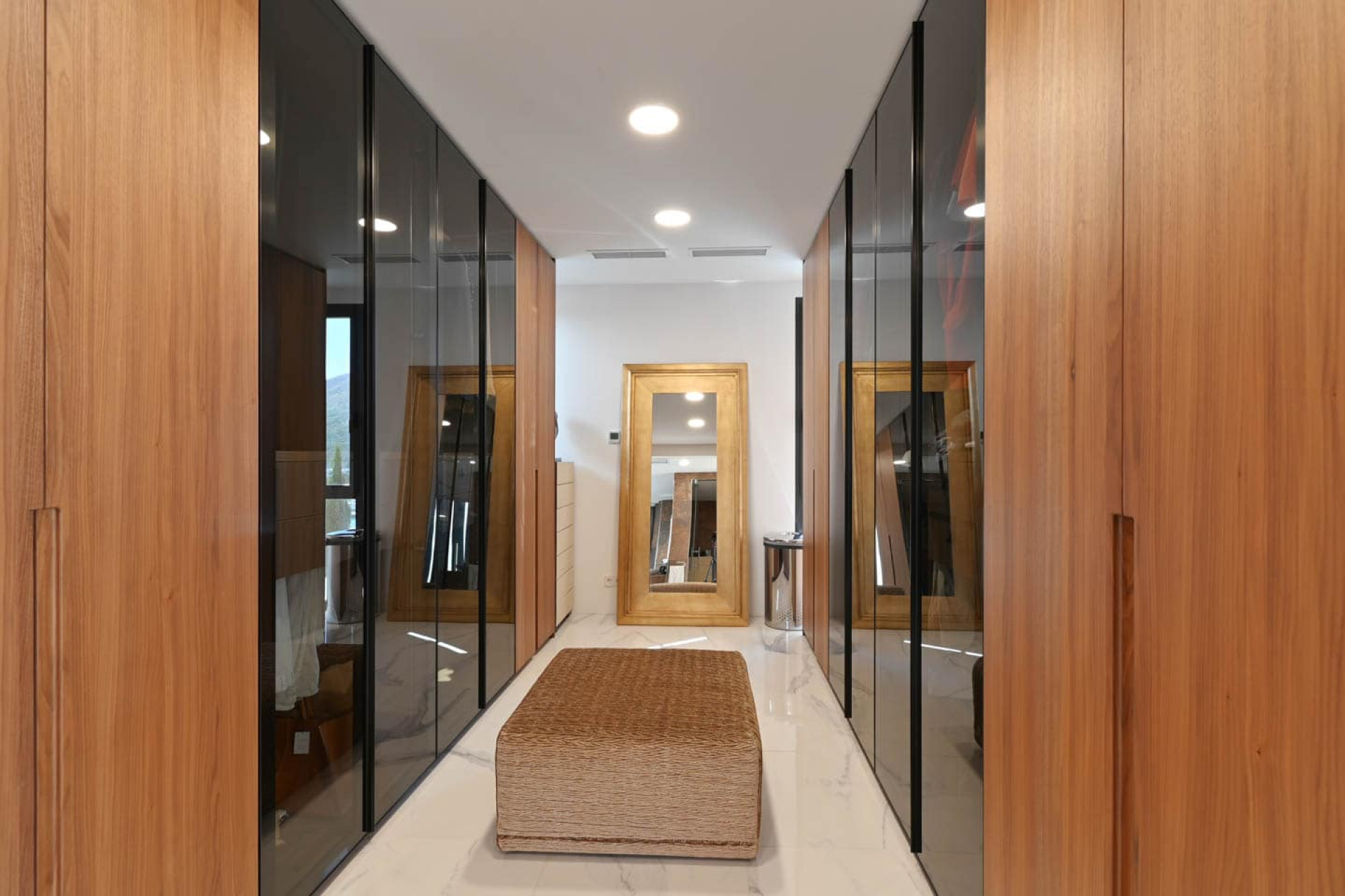 Resale - Villa - Altea