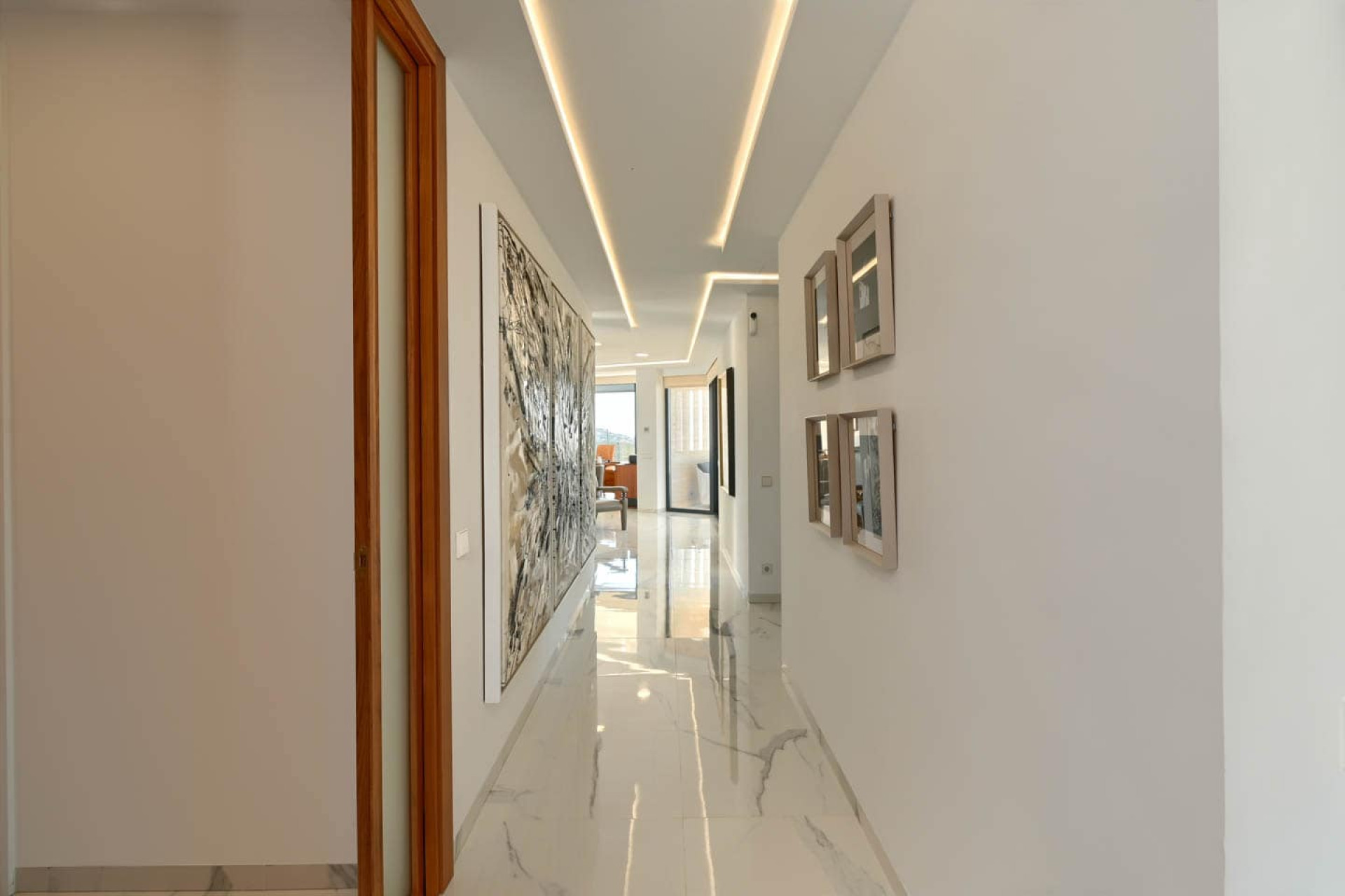 Resale - Villa - Altea