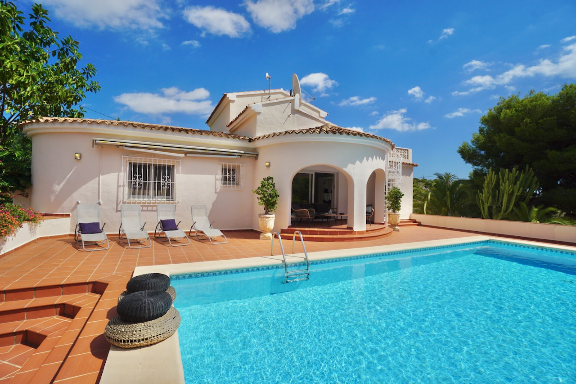 Resale - Villa - Benissa - Baladrar