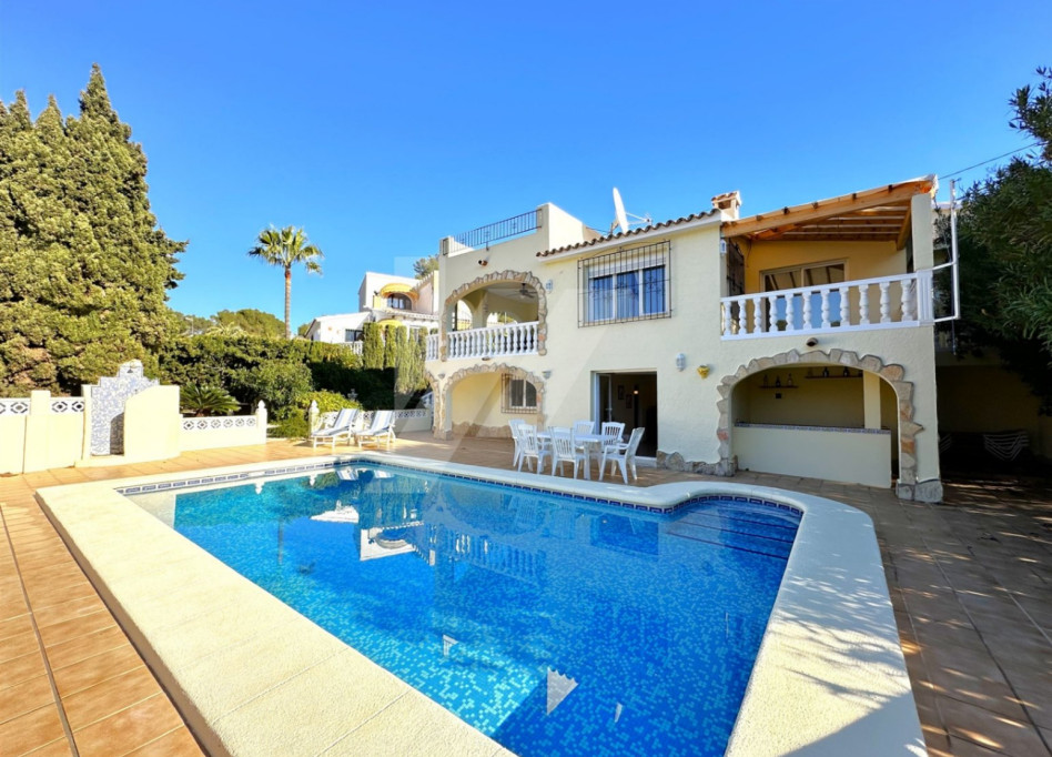 Resale - Villa - Benissa - Baladrar