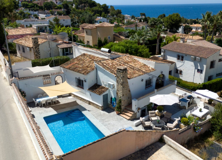 Resale - Villa - Benissa - Baladrar