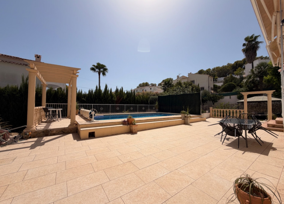 Resale - Villa - Benissa - La Fustera