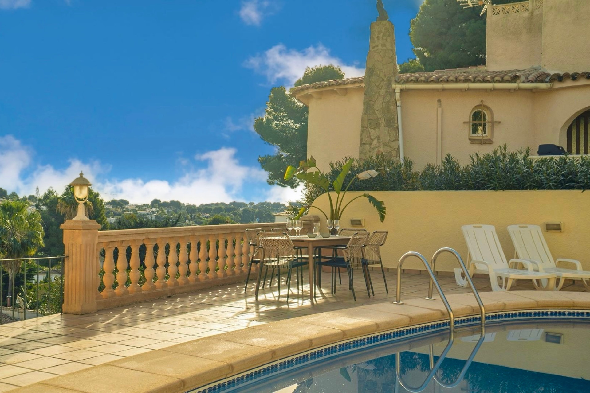 Resale - Villa - Benissa - Montemar