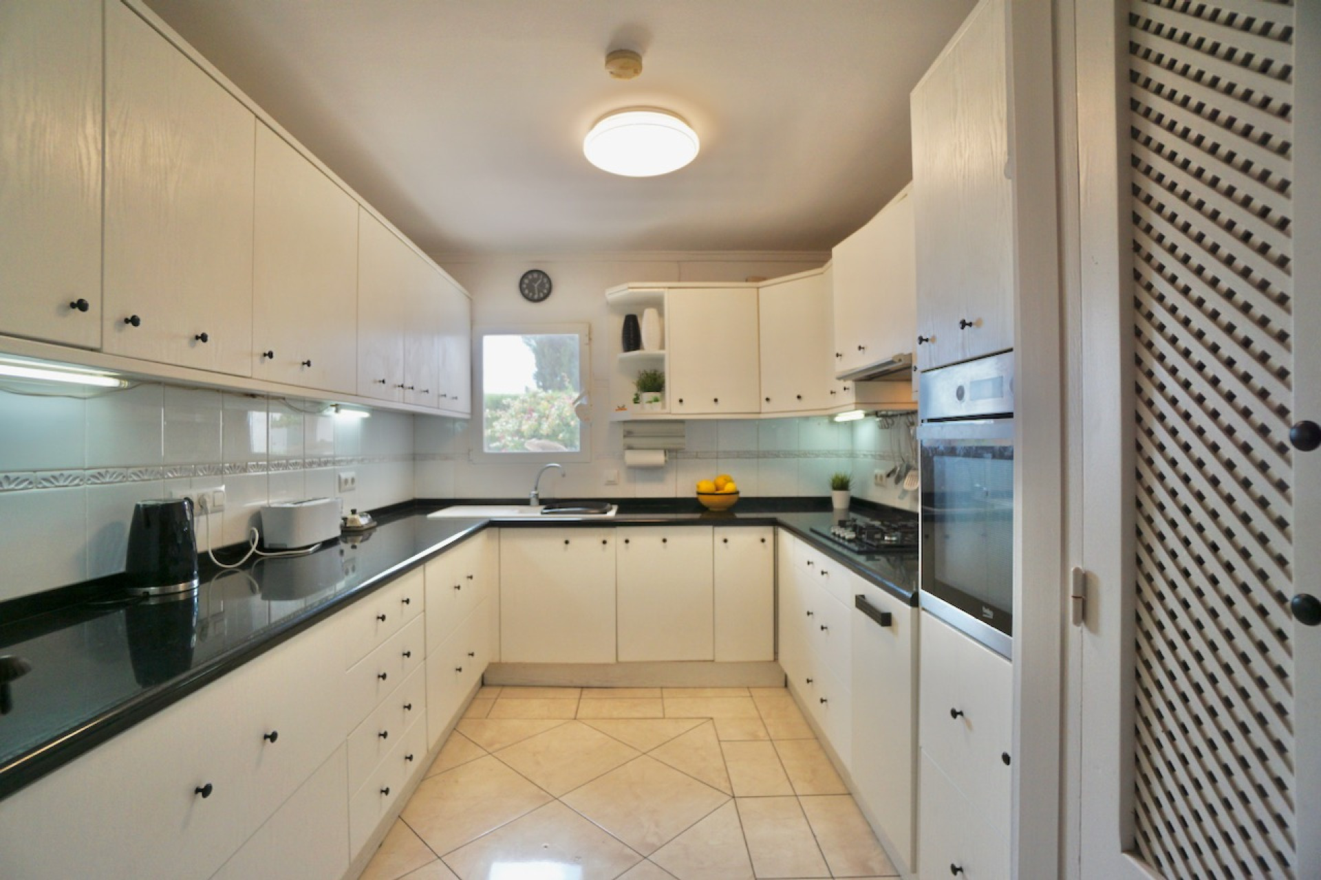 Resale - Villa - Benissa - Montemar