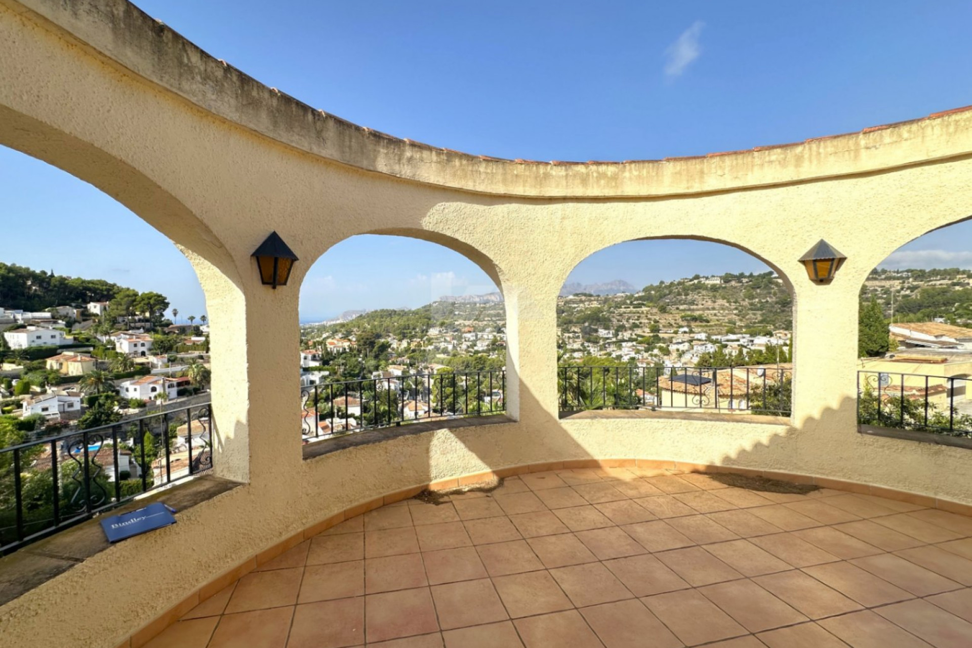 Resale - Villa - Benissa - Montemar