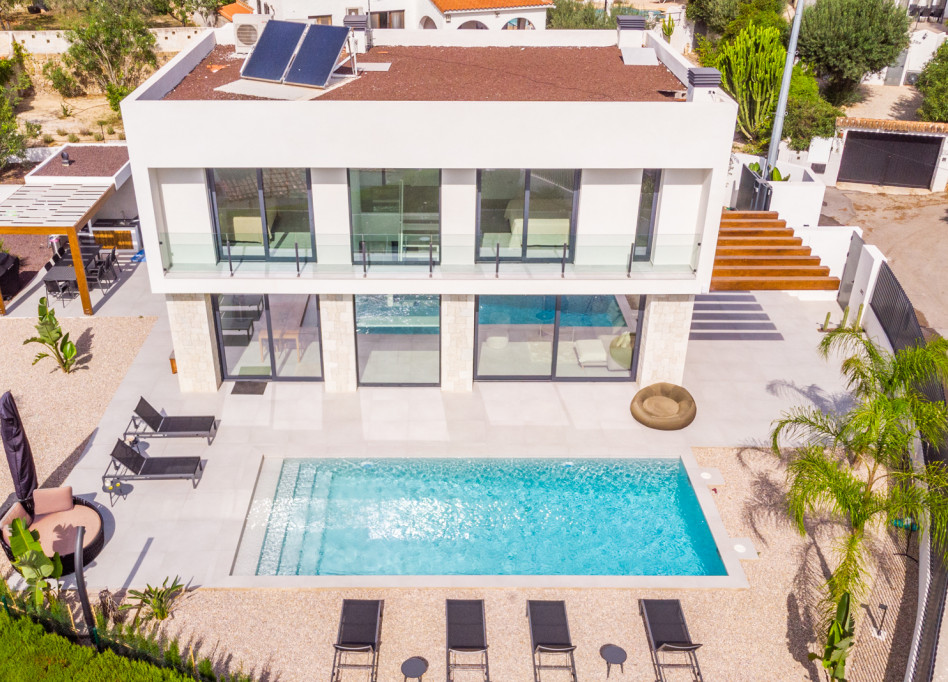 Resale - Villa - Benissa