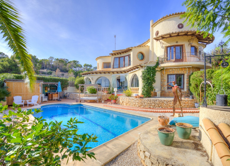 Resale - Villa - Benissa