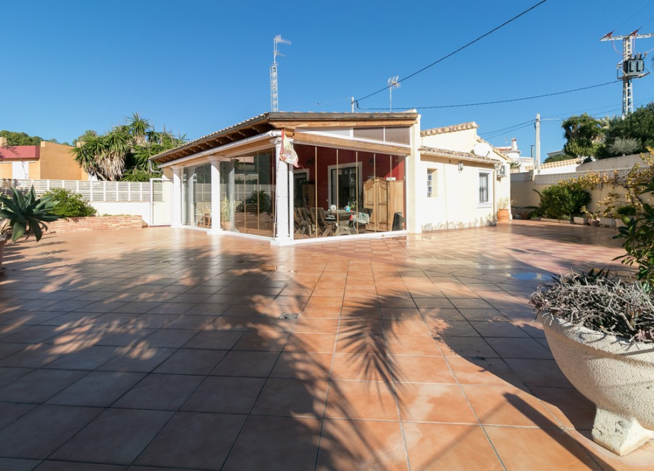 Resale - Villa - Benissa