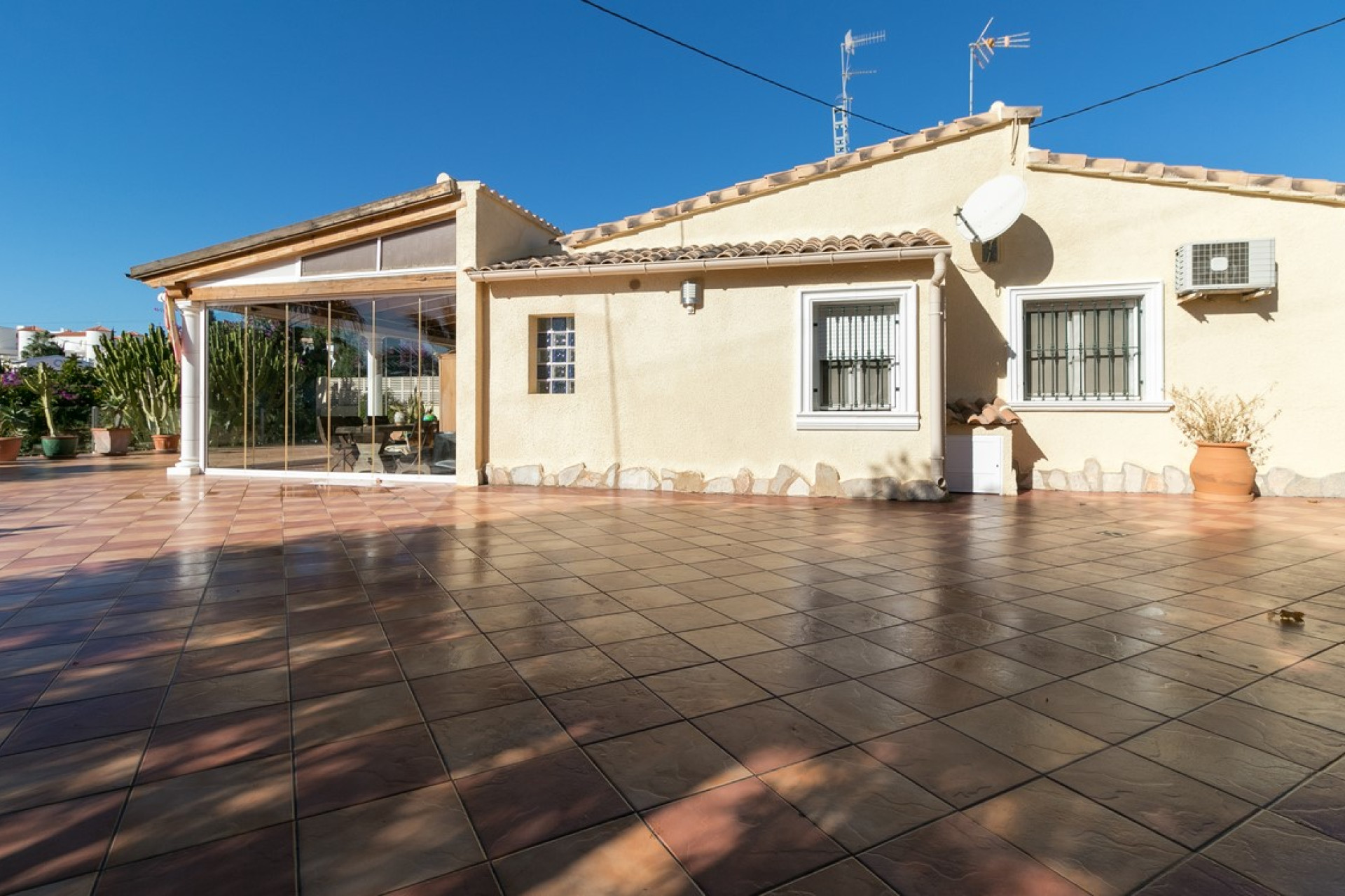 Resale - Villa - Benissa