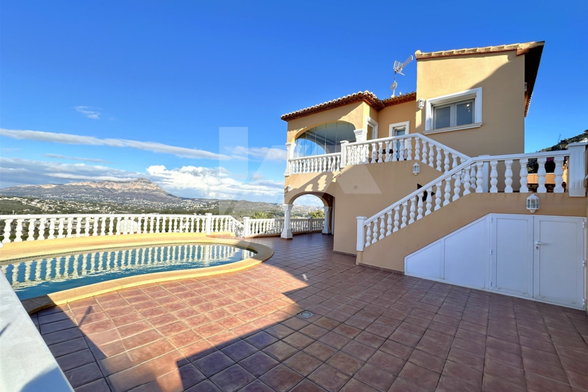 Resale - Villa - Benitachell - Los Calistros