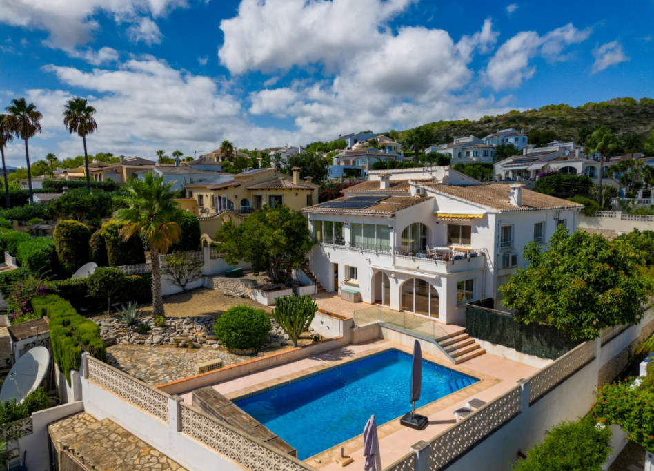 Resale - Villa - Benitachell