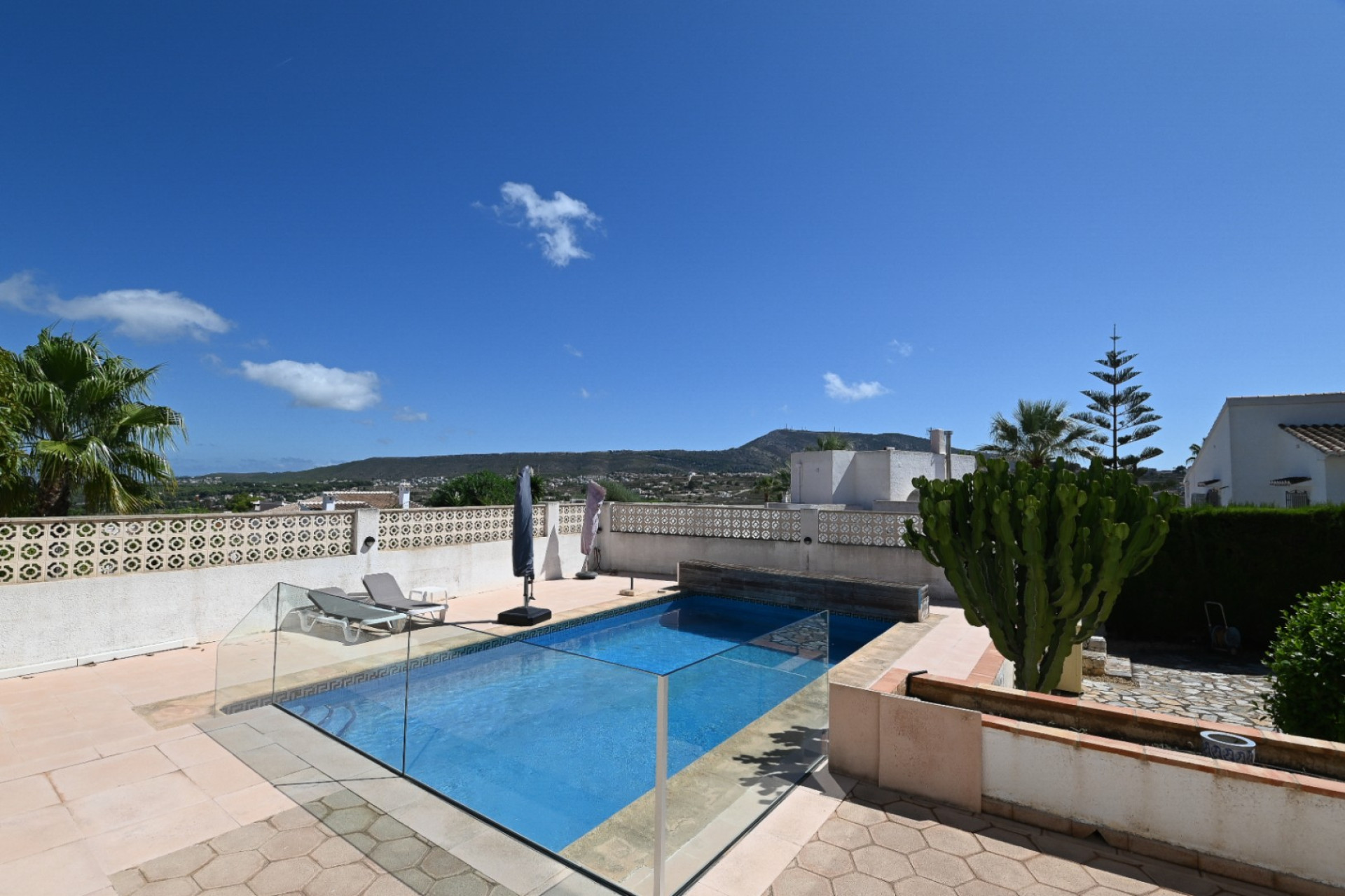 Resale - Villa - Benitachell