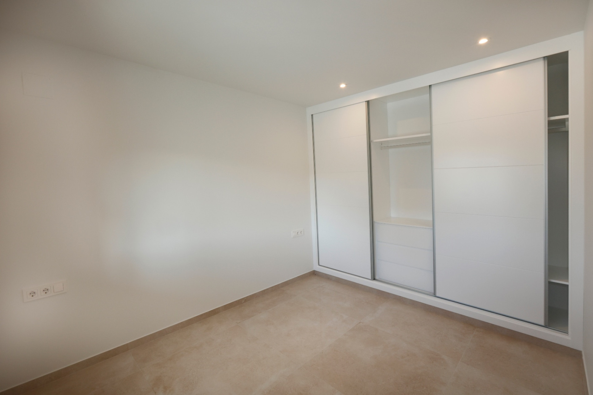 Resale - Villa - Calpe - Los Pinos