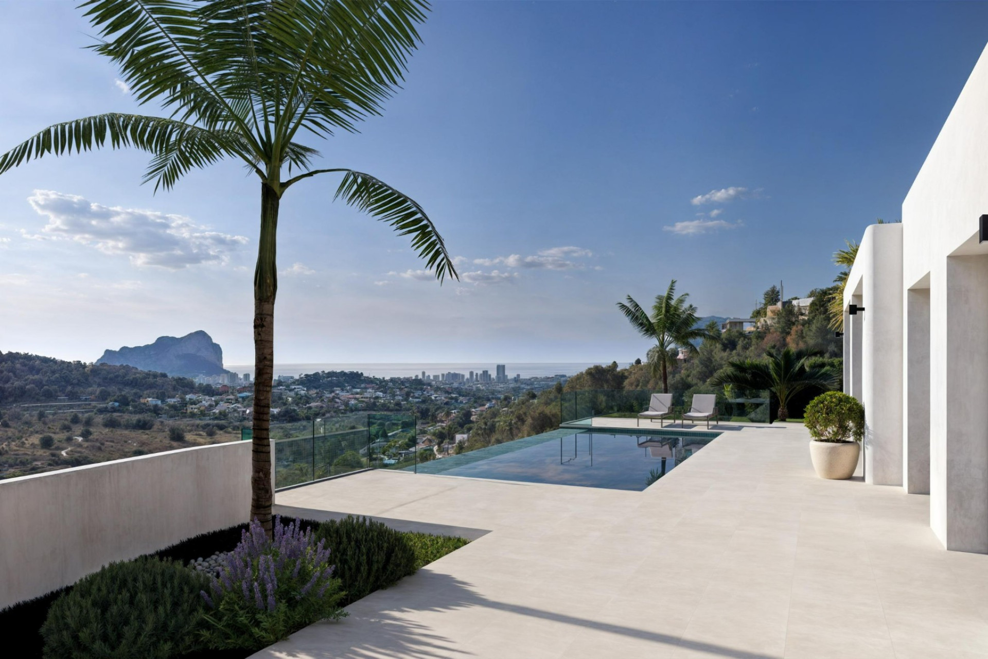 Resale - Villa - Calpe