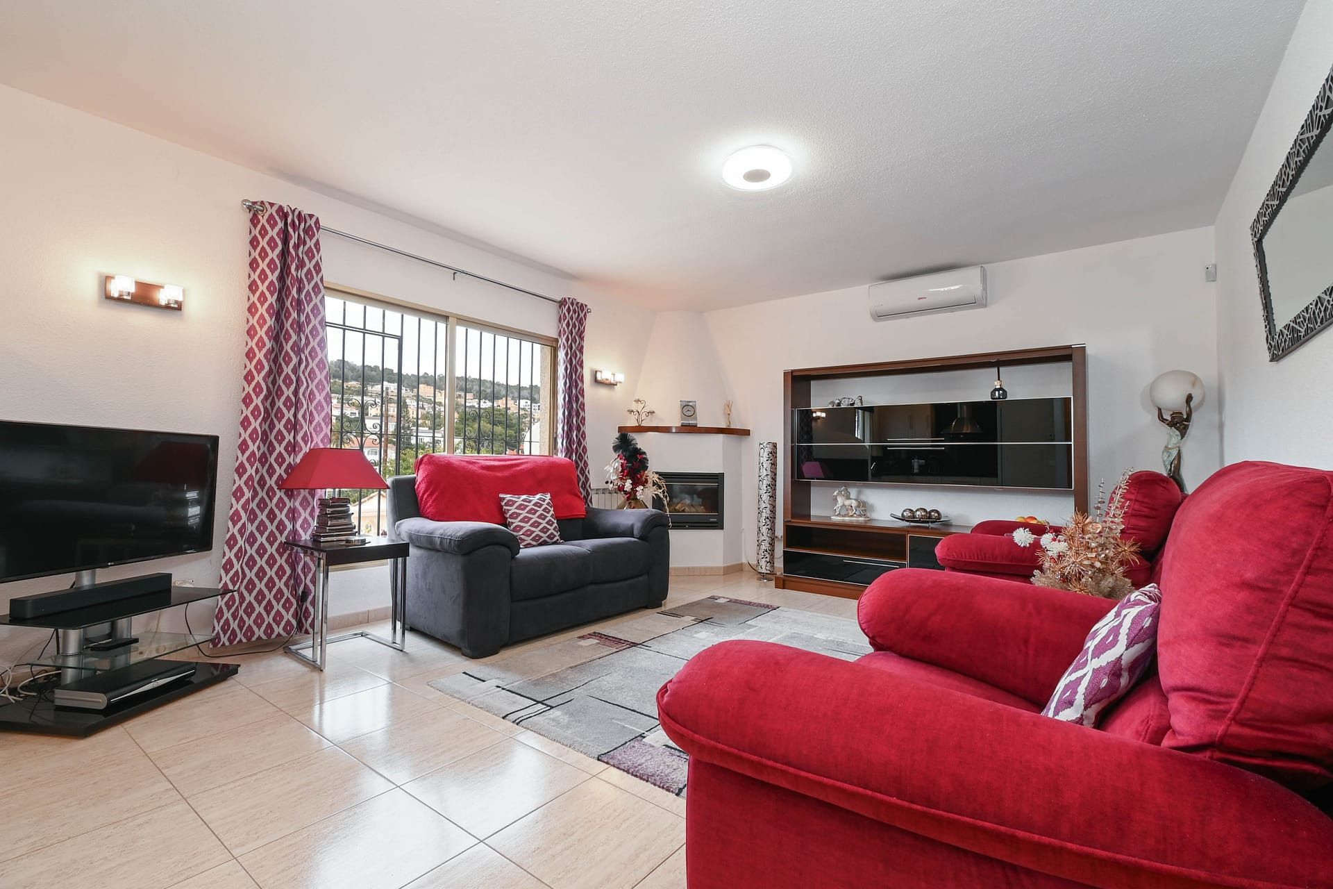 Resale - Villa - Calpe