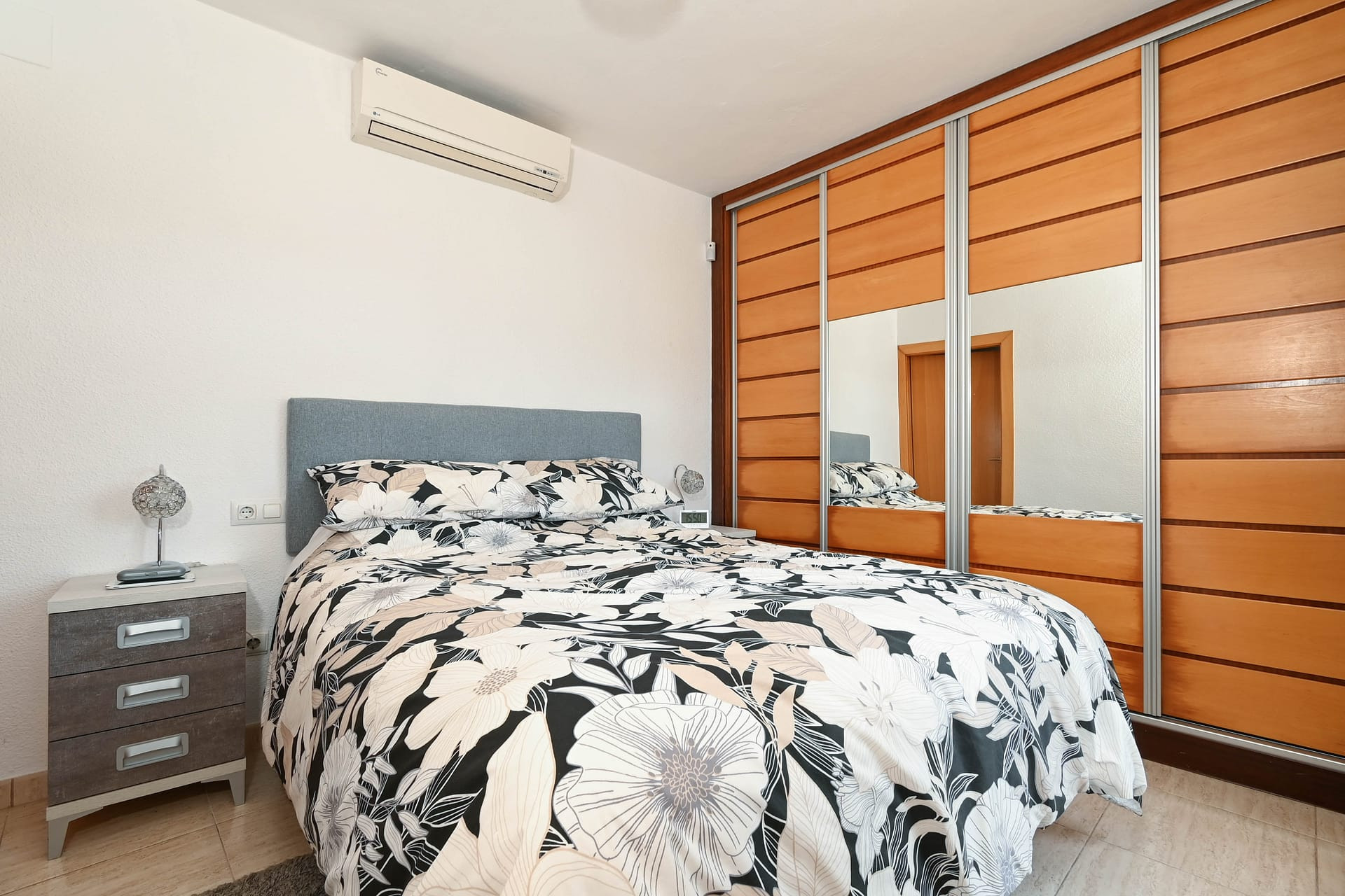 Resale - Villa - Calpe