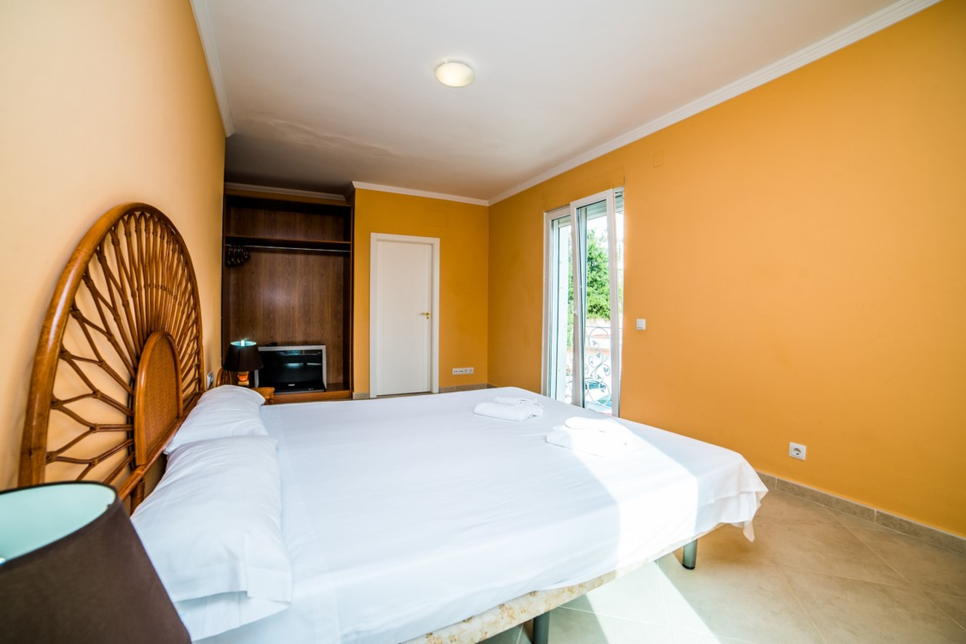 Resale - Villa - Calpe