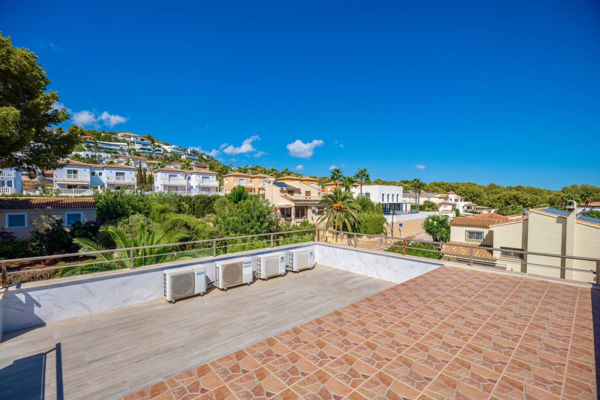 Resale - Villa - Calpe