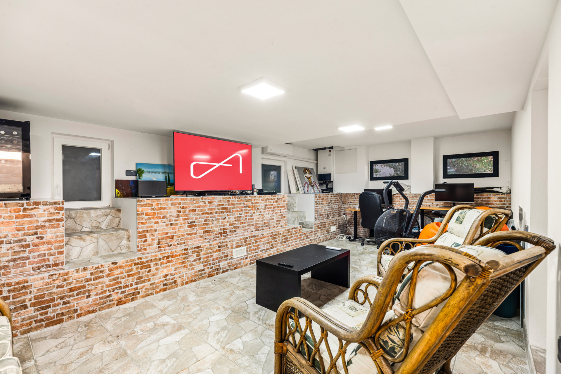 Resale - Villa - Calpe