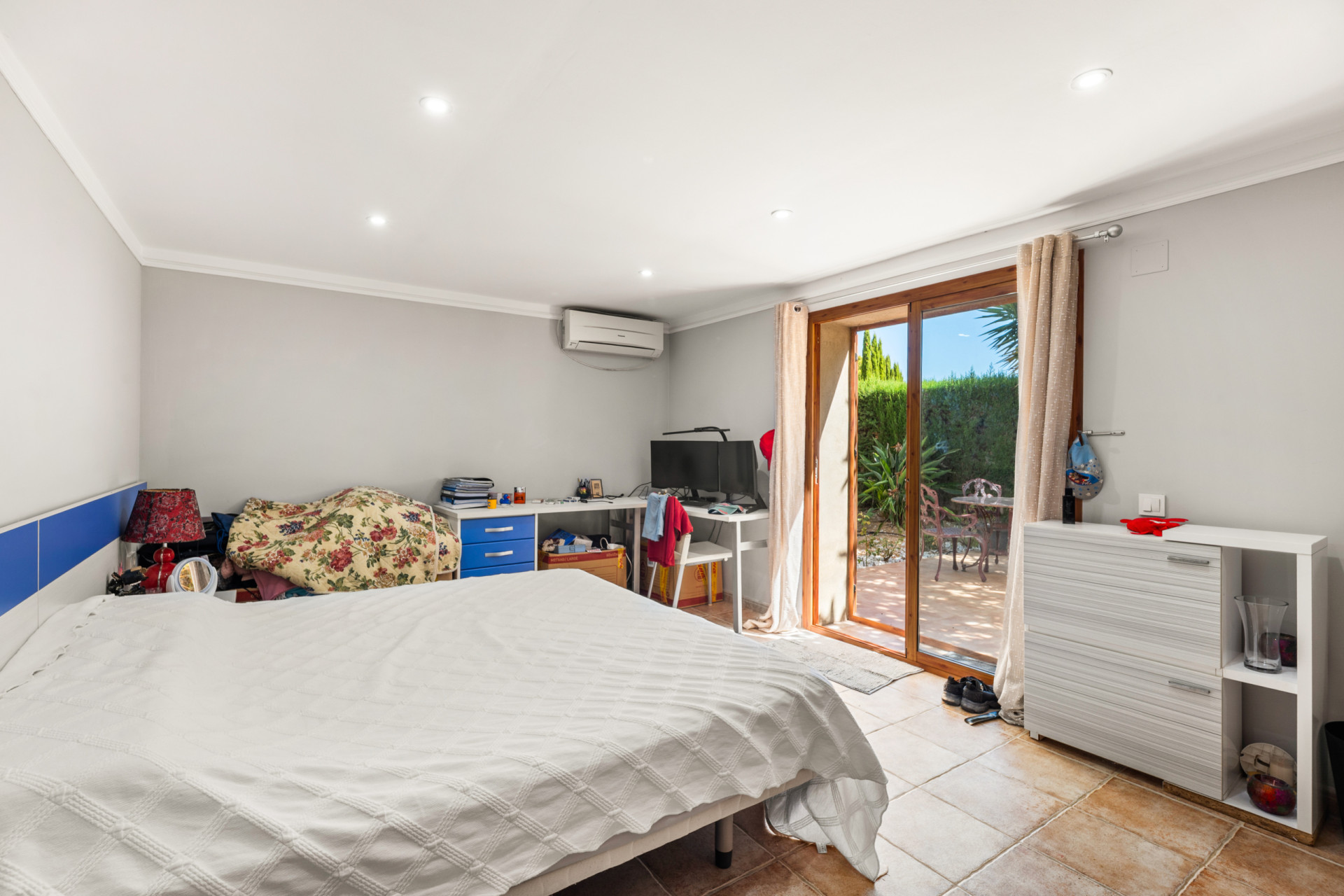 Resale - Villa - Calpe