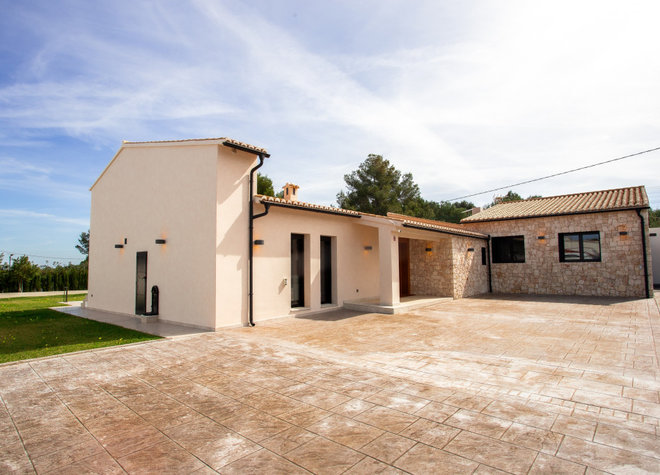 Resale - Villa - Denia - La Xara - La Sella