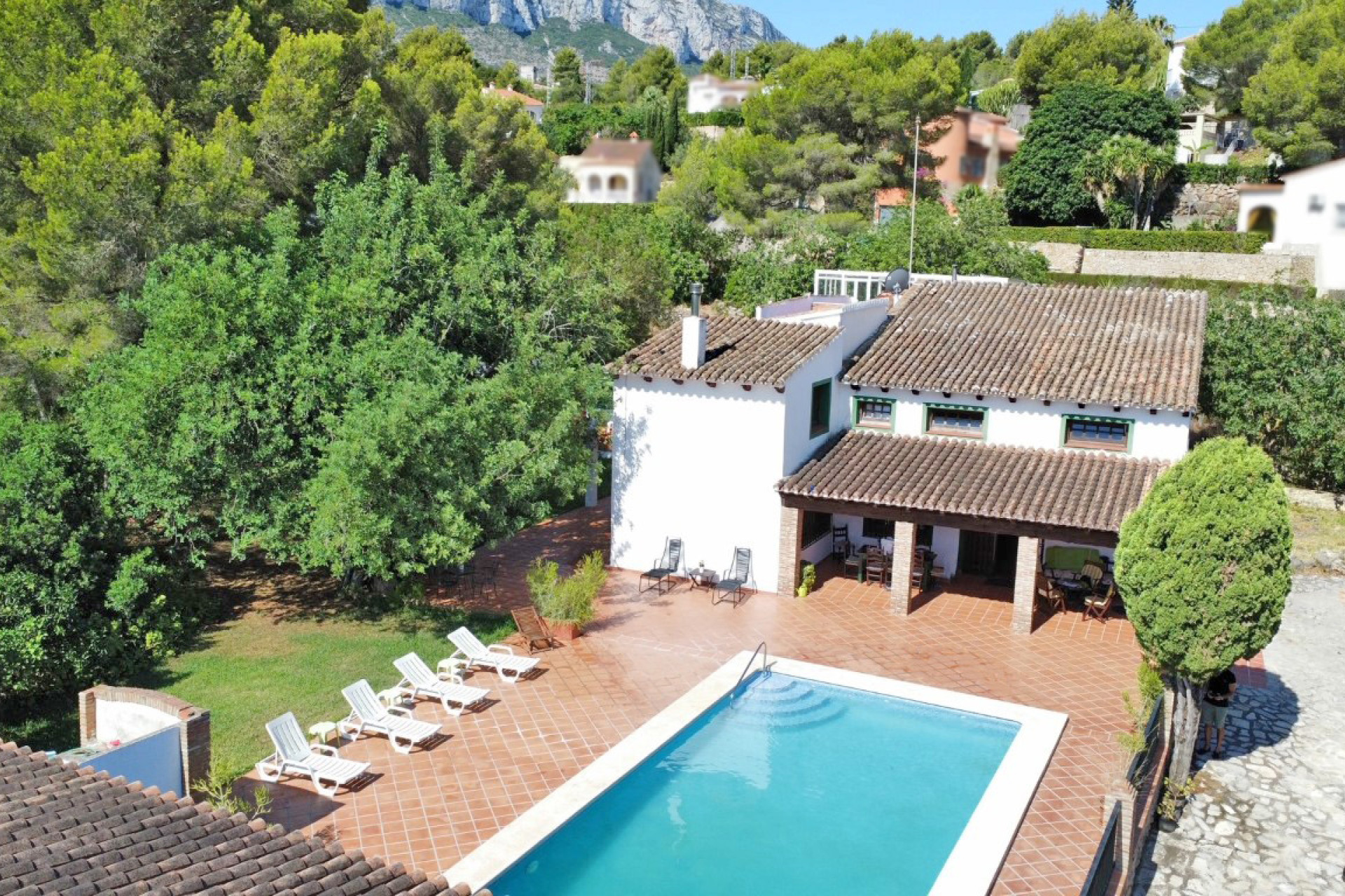 Resale - Villa - Denia