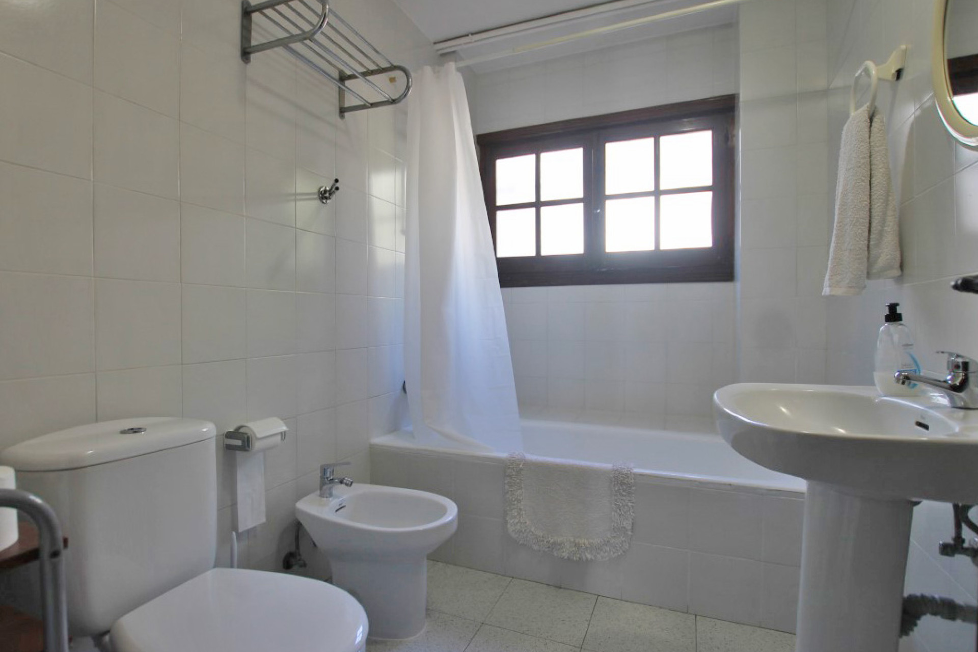 Resale - Villa - Denia