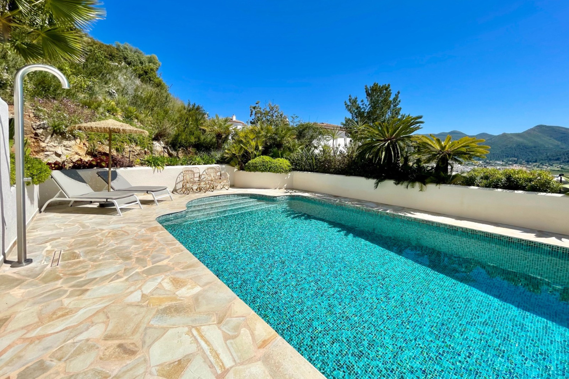 Resale - Villa - Jalón
