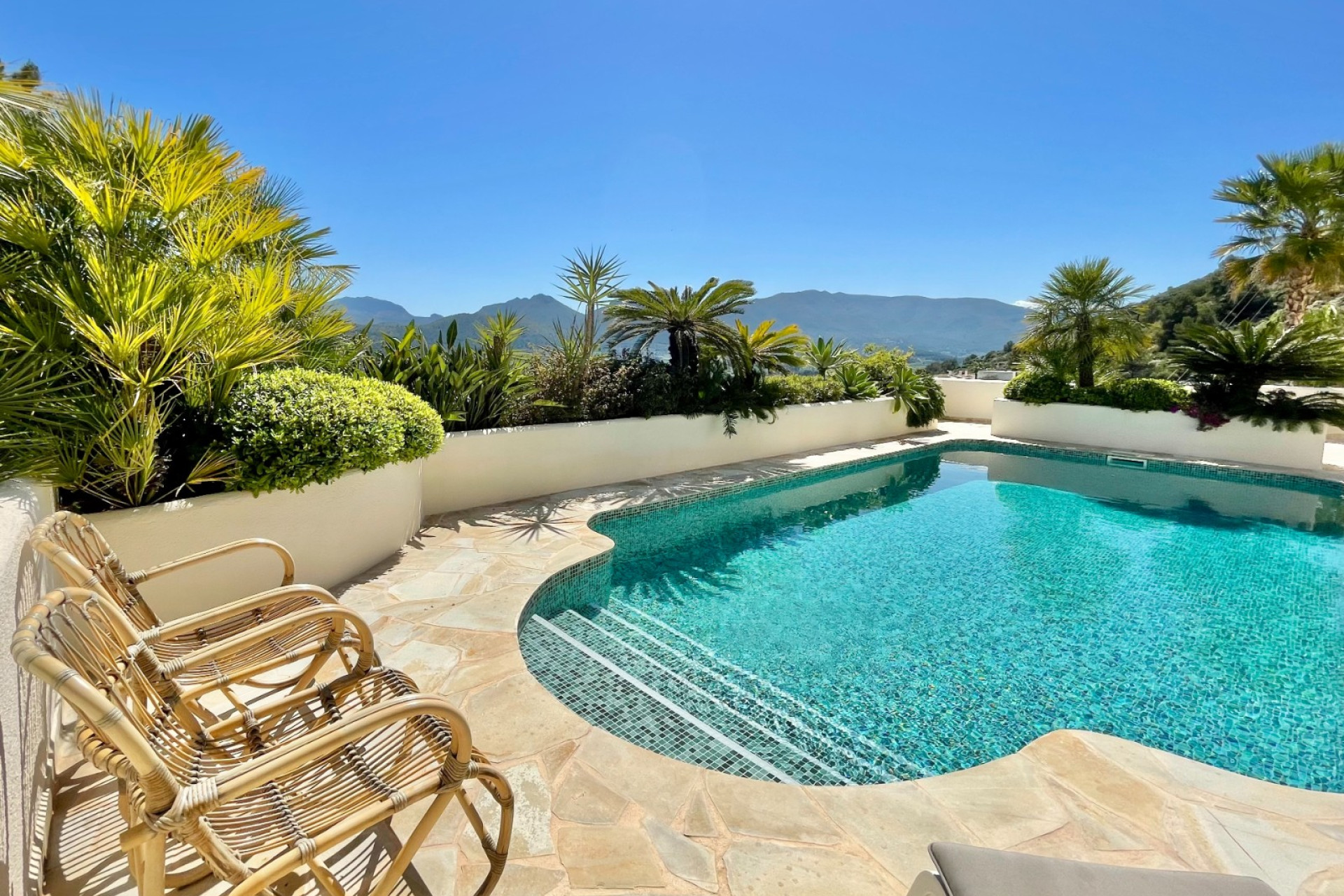 Resale - Villa - Jalón